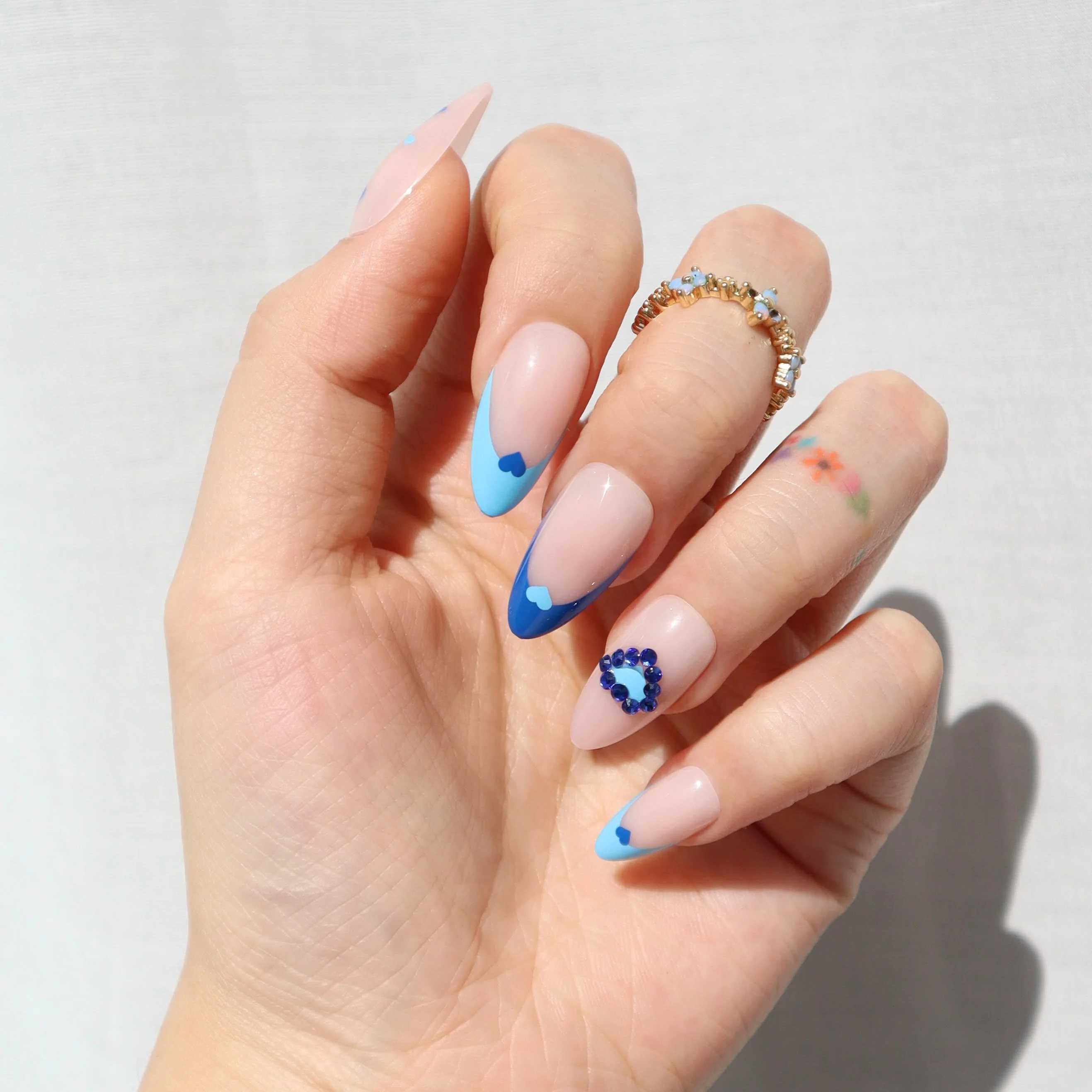 Thumbnail 1
